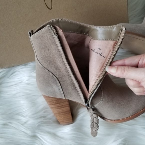 SOLD - Joie Dalton Suede Booties Sz 36.5 - Picture 10 of 15